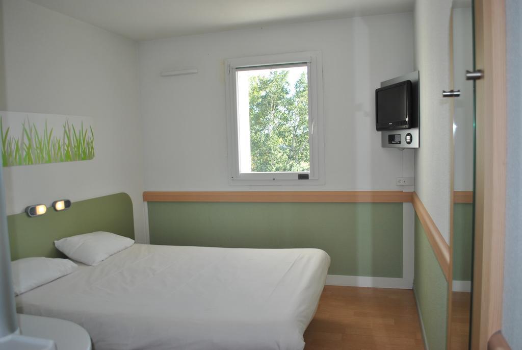 Ibis Budget Loriol 르푸징 외부 사진